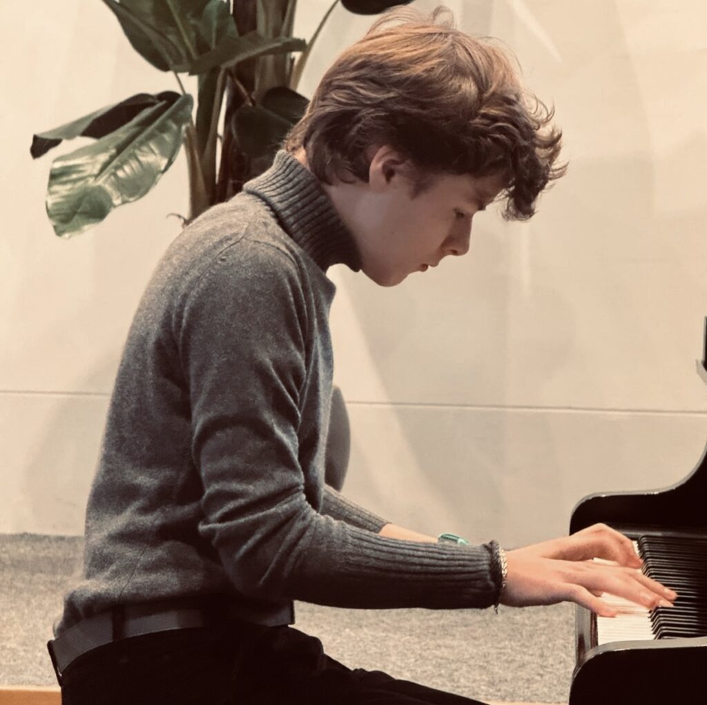 217b7985 de6c 43d0 9820 2a4c41d9a6fb